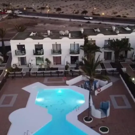 La Perla De S.valentin Apartment